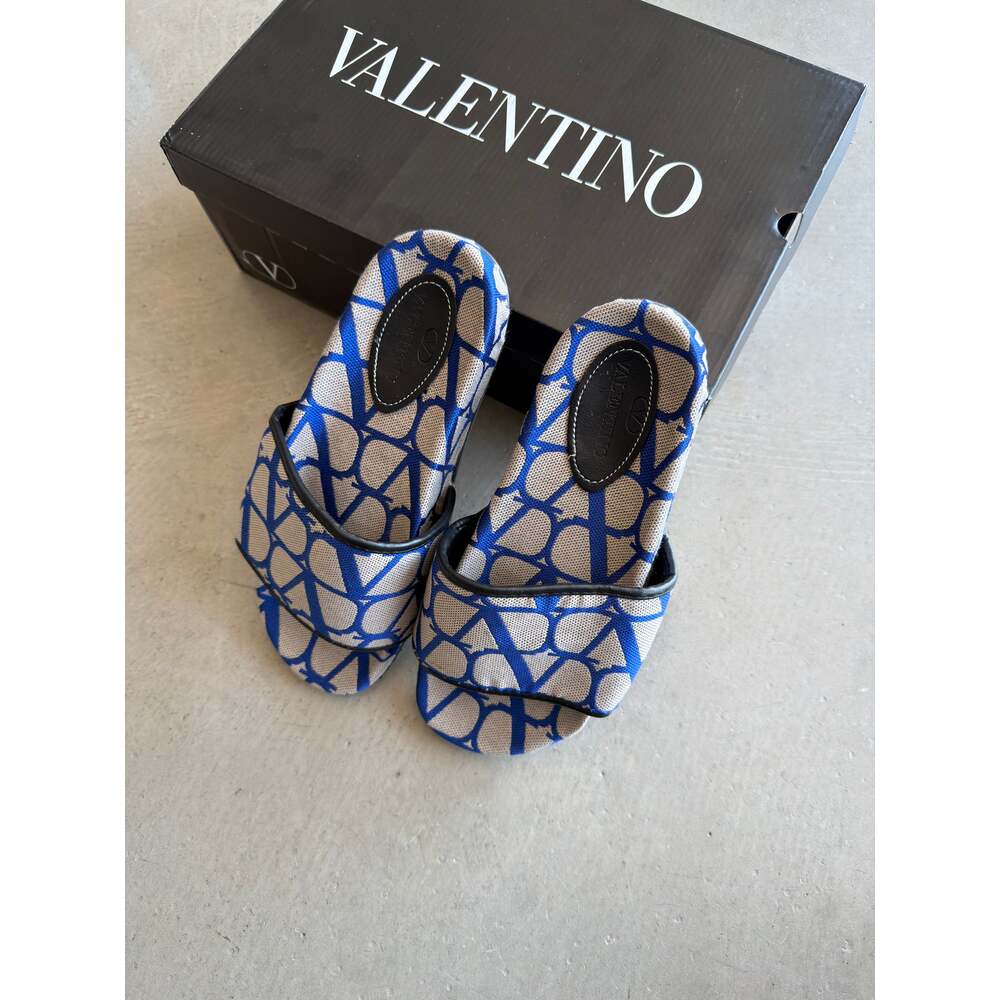 Valentino Lacivert Terlik