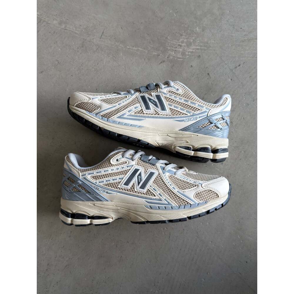 New Balance Krem