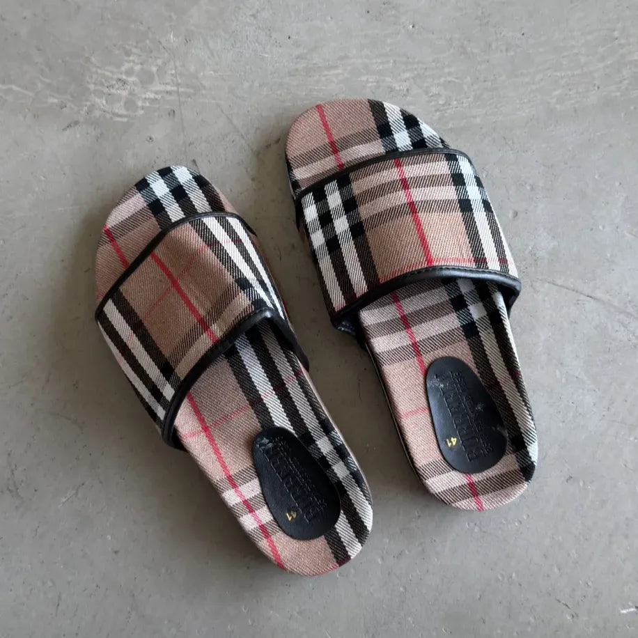 Burberry Terlik