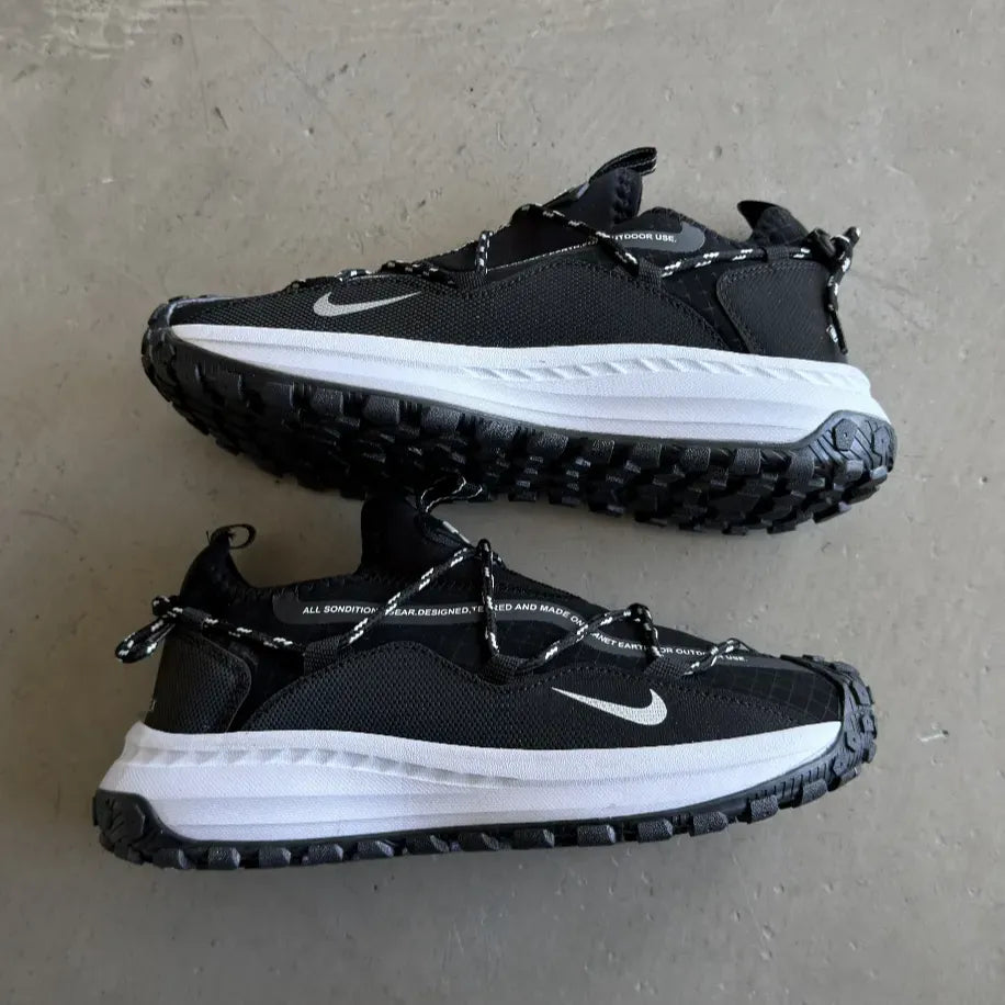Nike Siyah Beyaz İpli