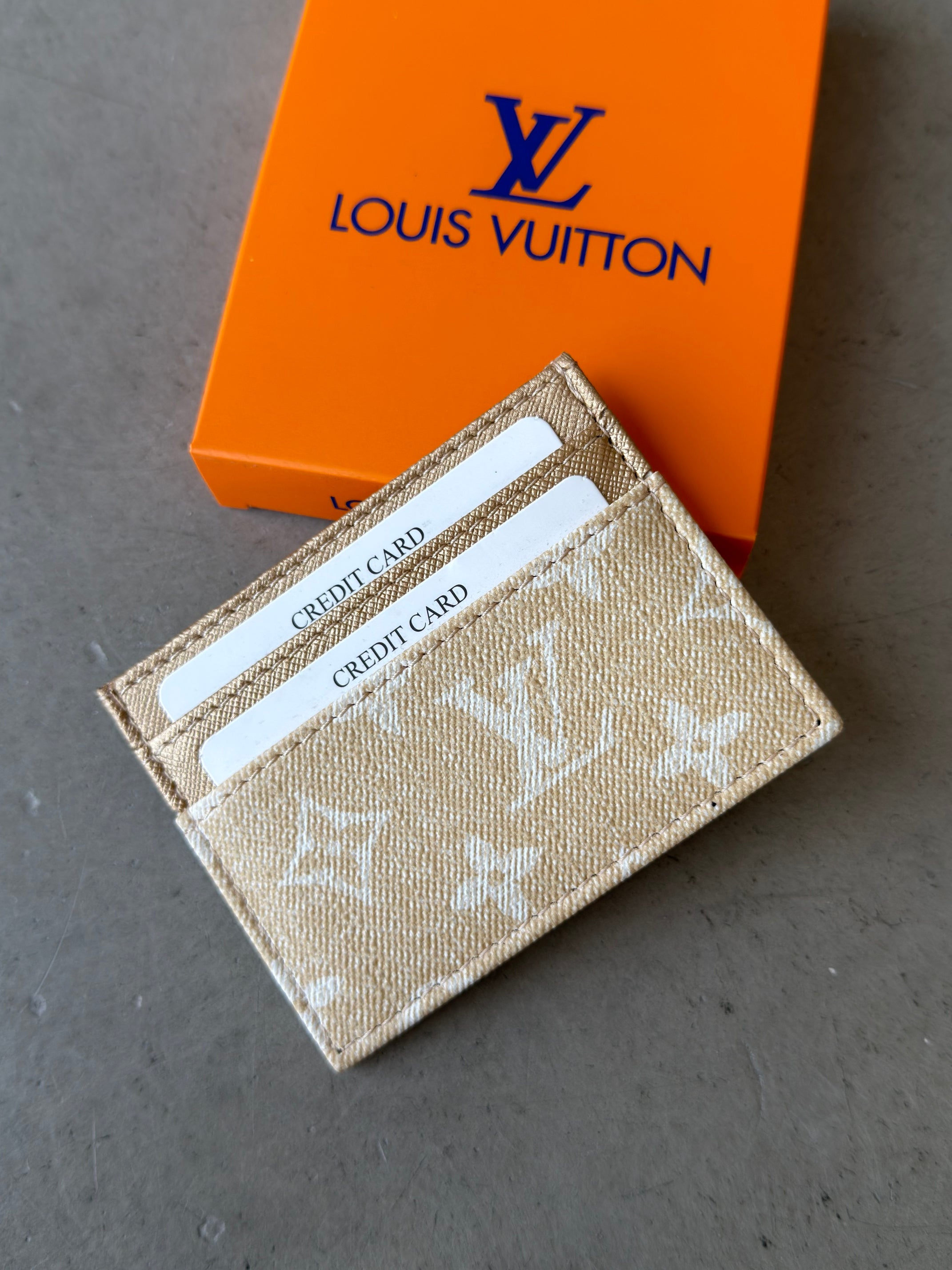 Louis Vuitton Lüks Kartlık Cüzdan