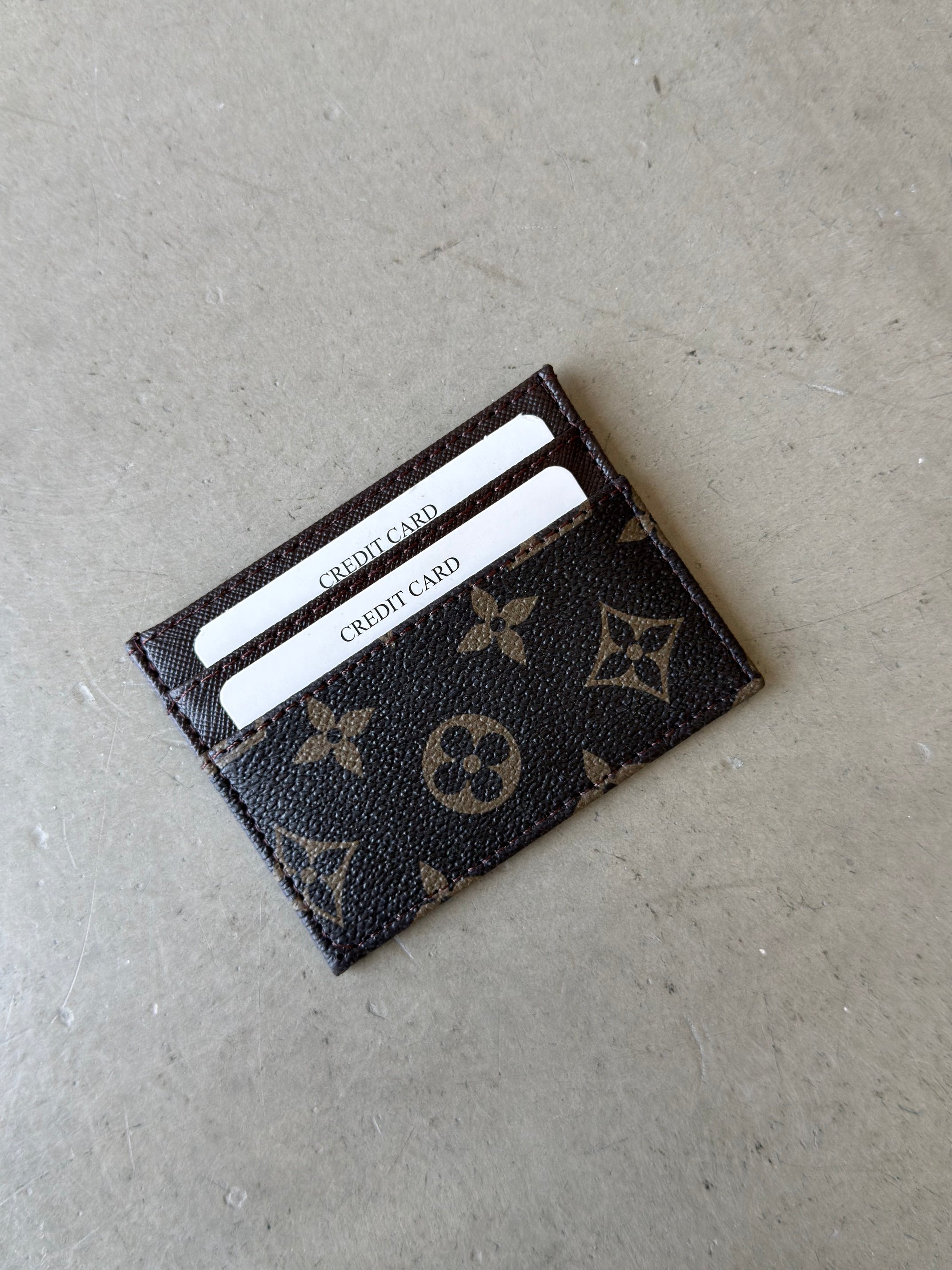 Louis Vuitton Lüks Kartlık Cüzdan
