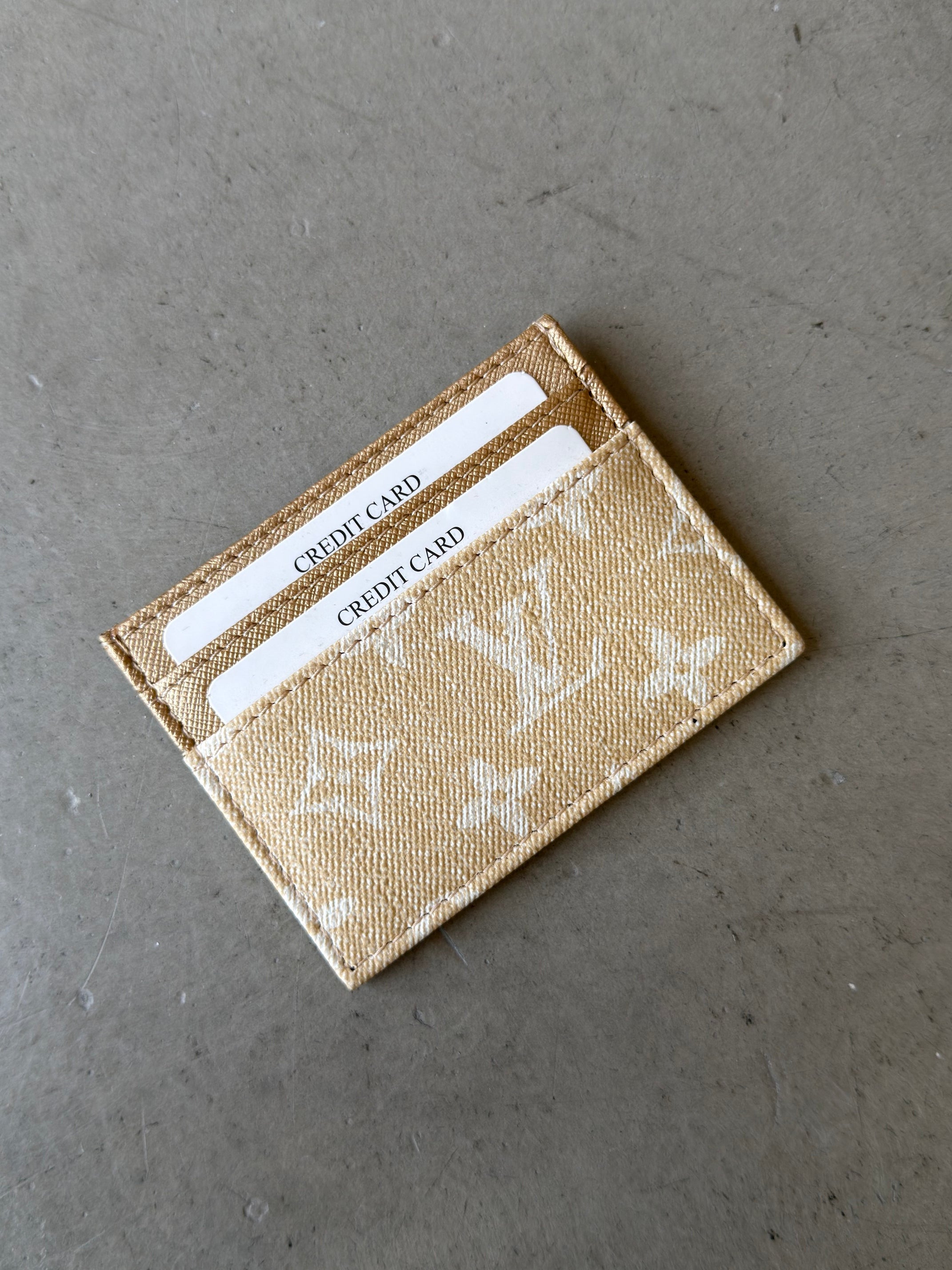 Louis Vuitton Lüks Kartlık Cüzdan