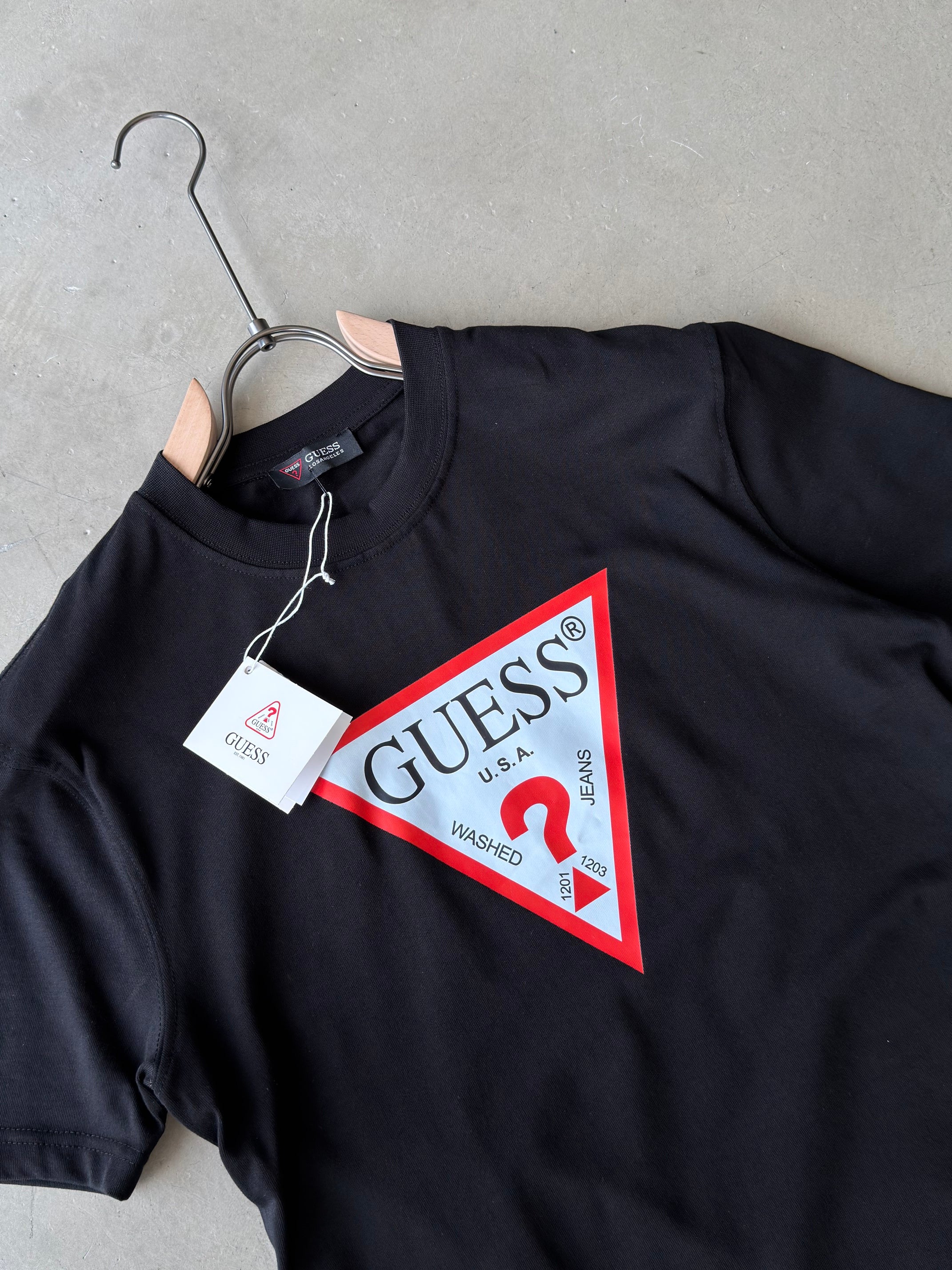 Gues (premium)