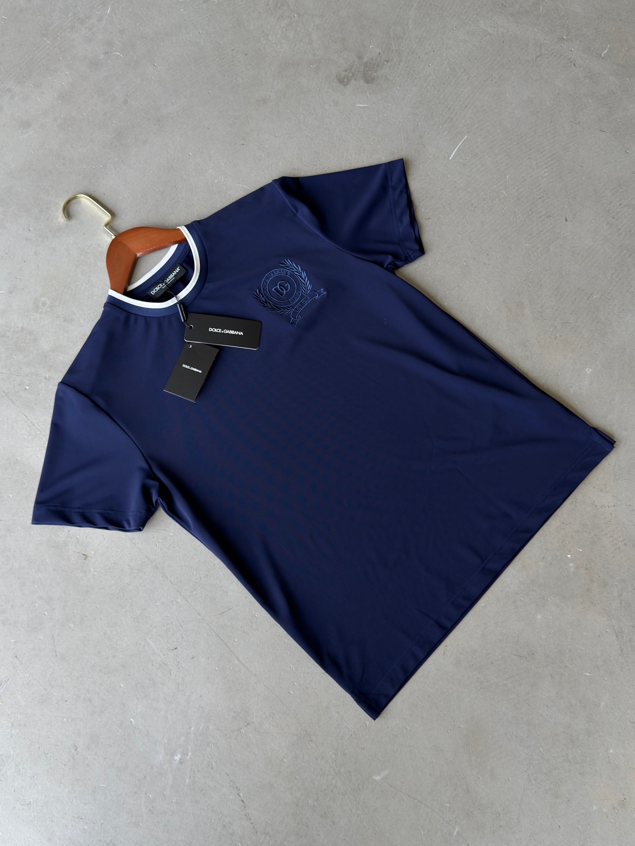 İthal Kalite Premium Erkek Tişört – İtalyan Stil Slim Fit