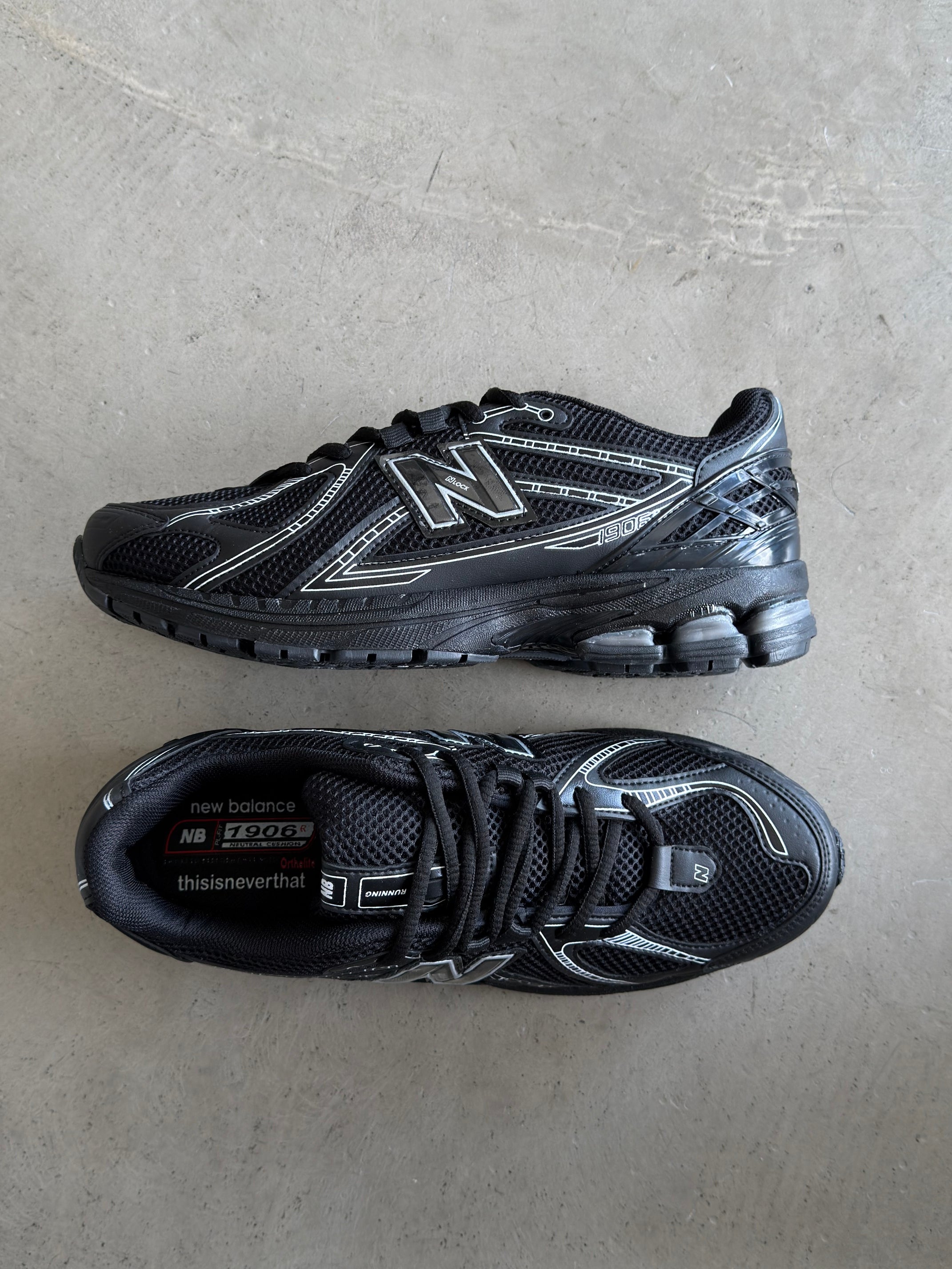 New Balance Siyah
