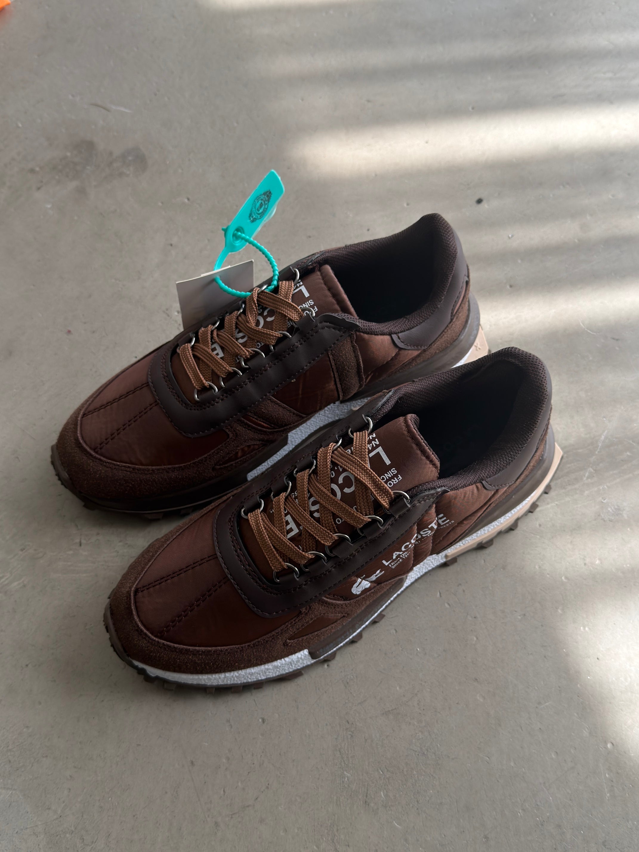 Lacoste Koyu Kahverengi