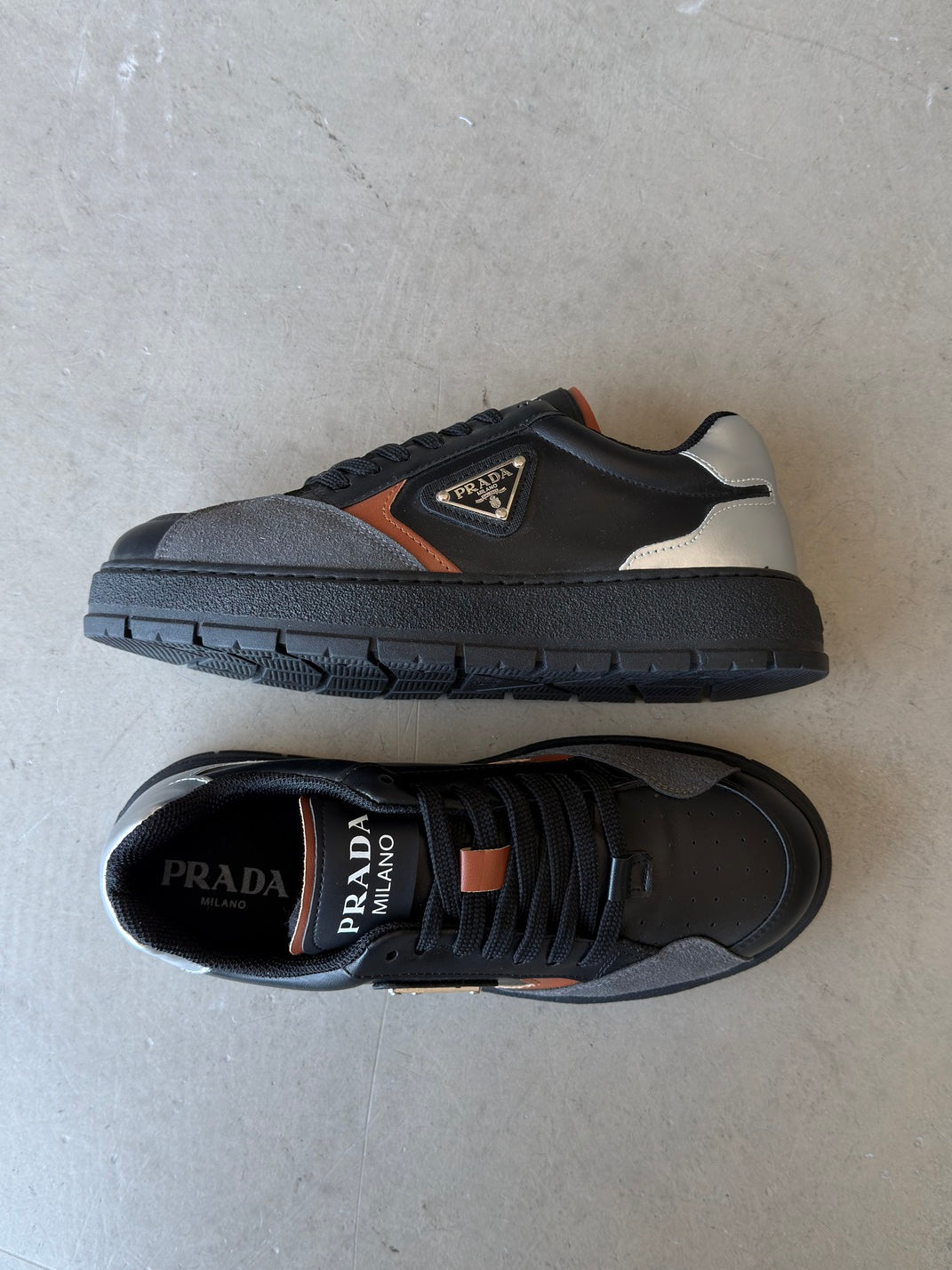 Prada Arma Siyah Taba