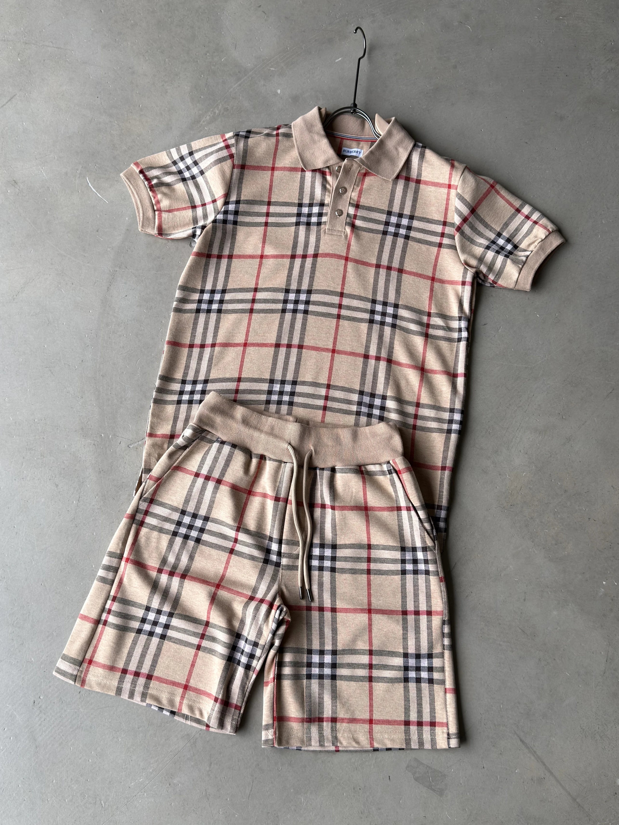 Burberry Triko Takım Bej Takım