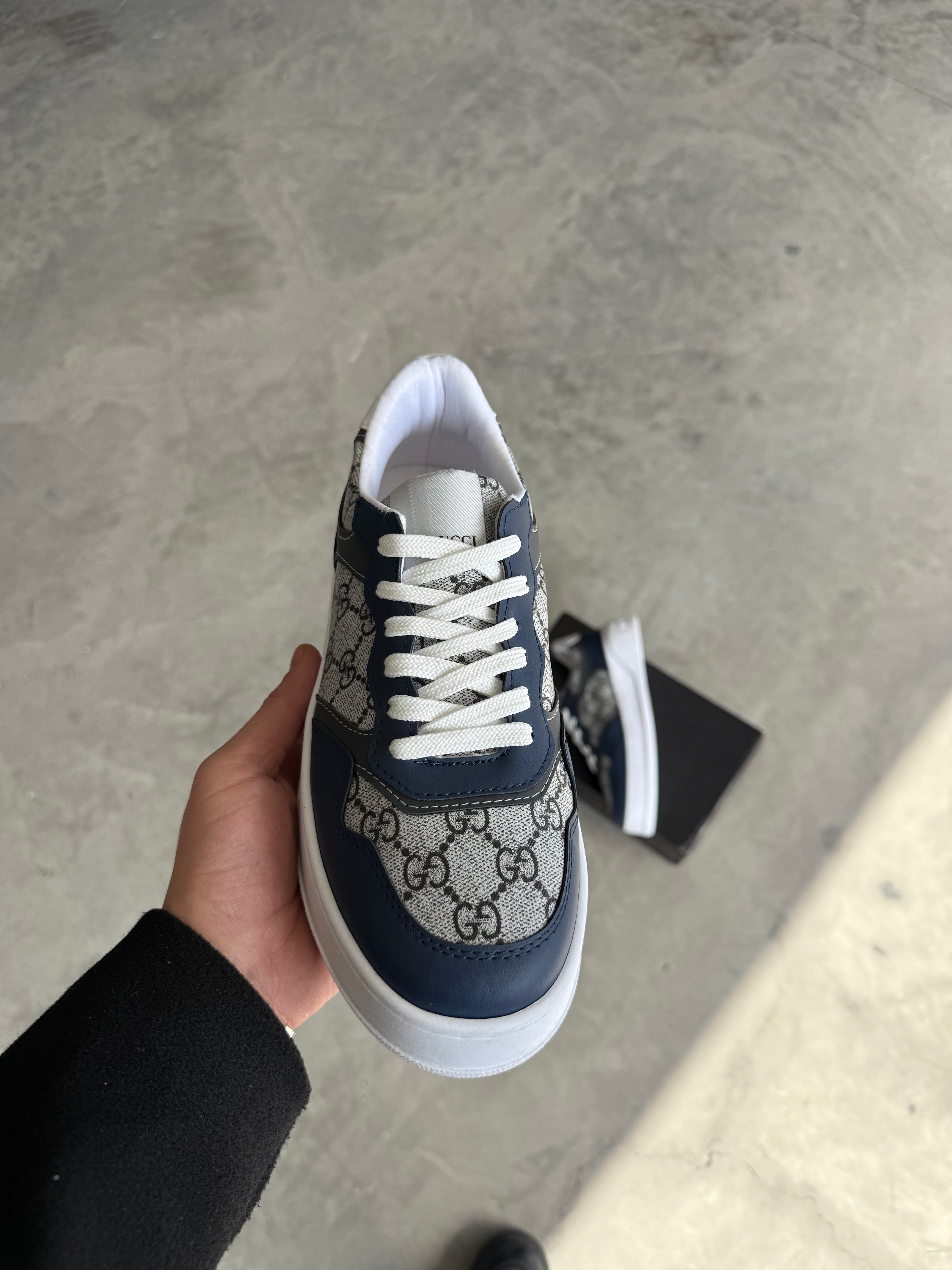 Gucci Lacivert