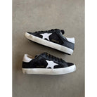 Golden Goose Siyah Beyaz Detay