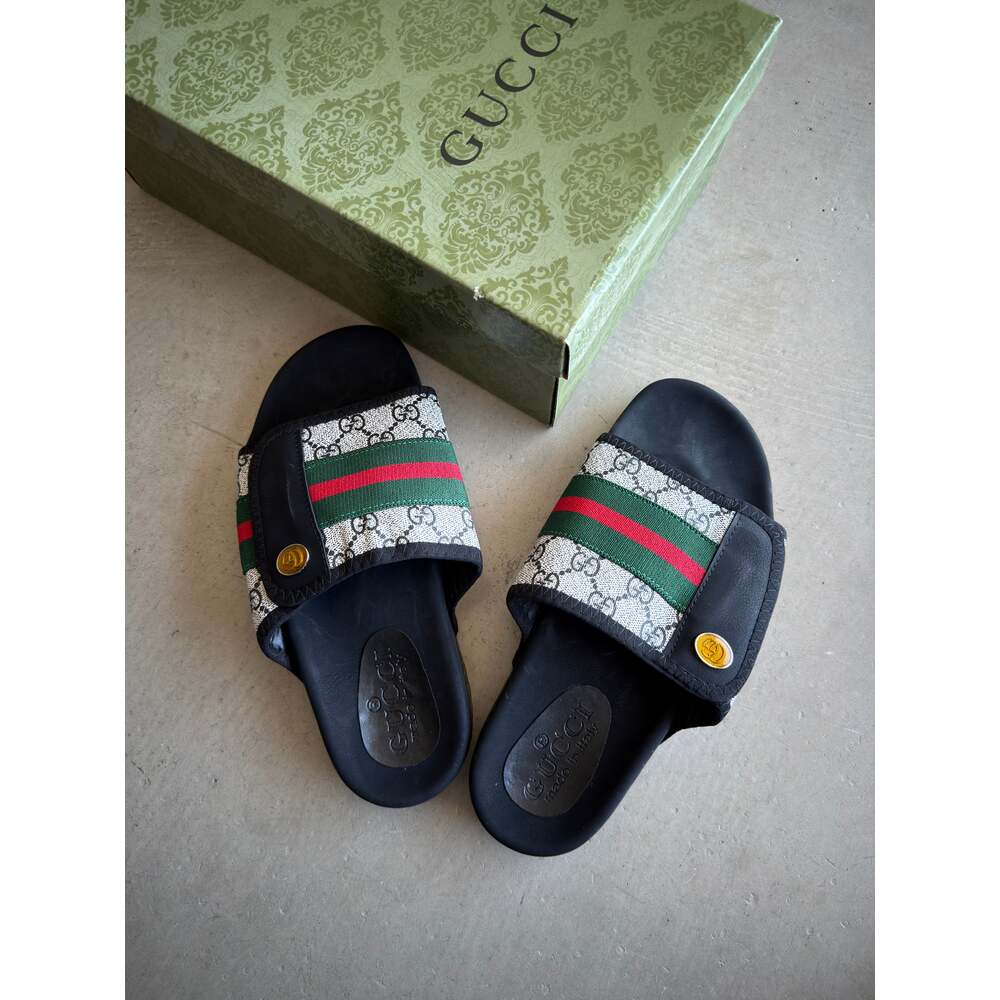 Gucci Siyah Gri Terlik