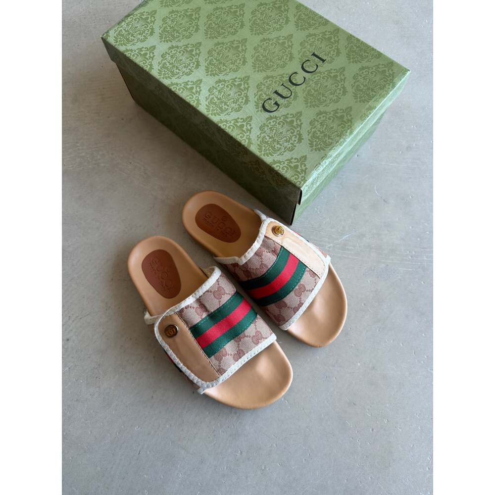 Gucci Bej Terlik