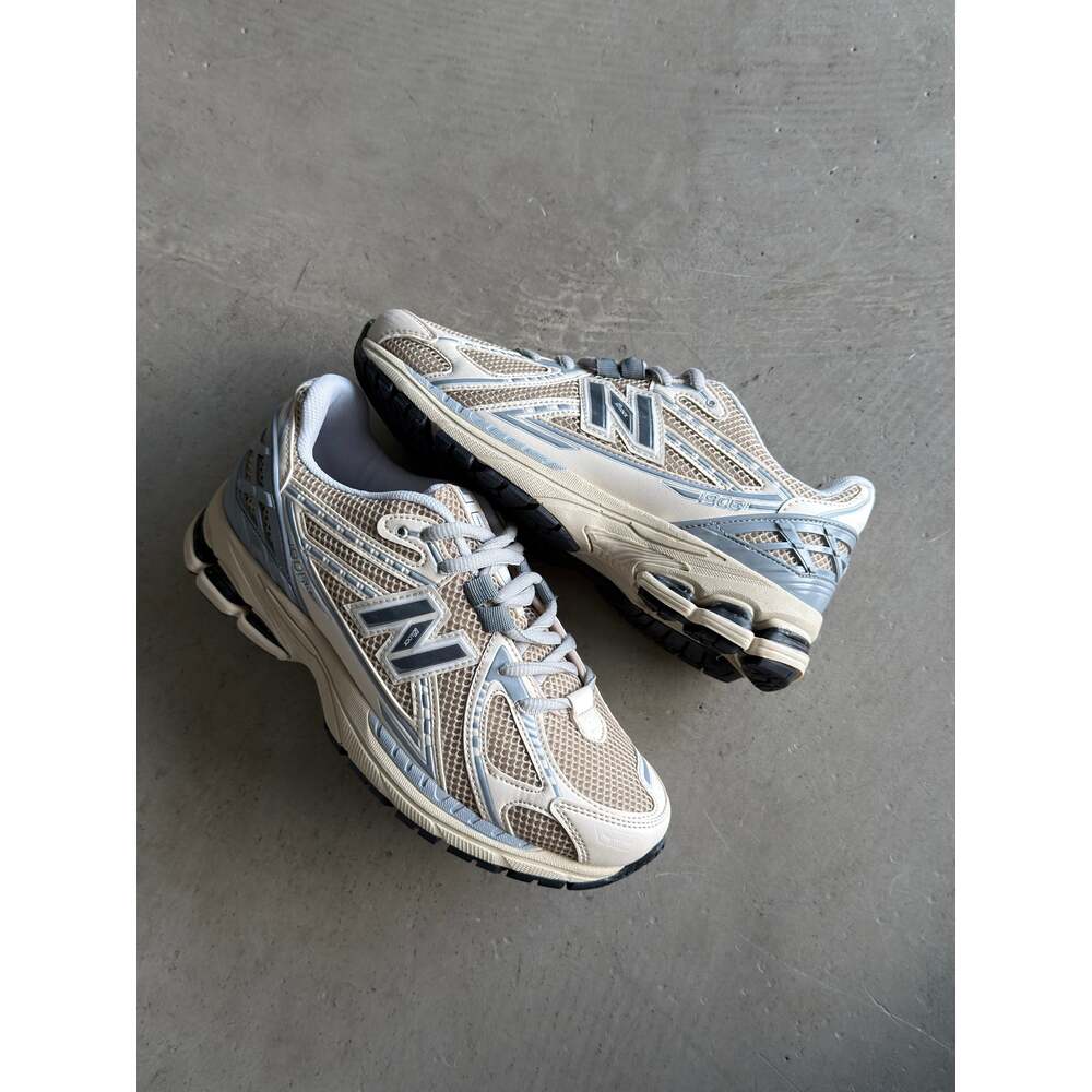 New Balance Krem
