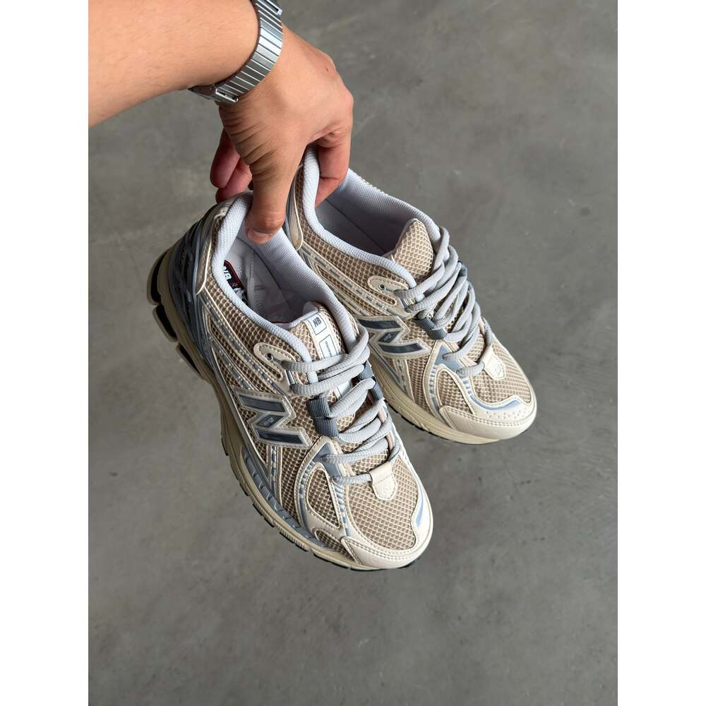 New Balance Krem