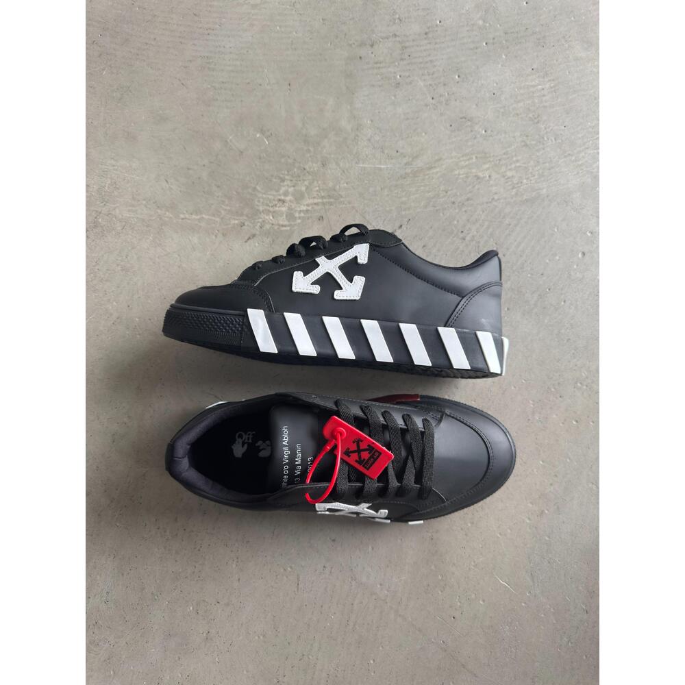 OFF-WHITE Vulc Low BLACK